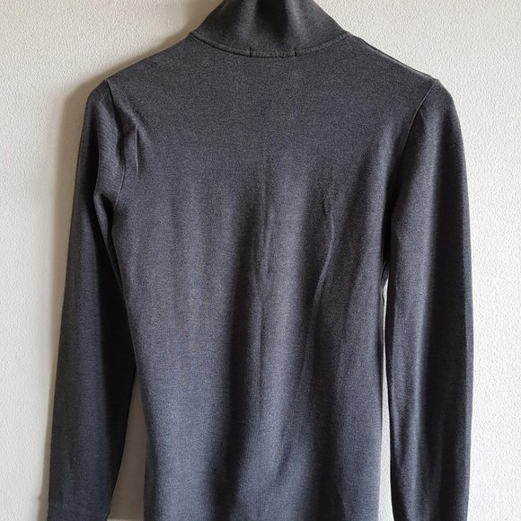 Polo Ralph Lauren 5 buttons grey long sleeve top with purple horse emblem - Picture 3 of 6